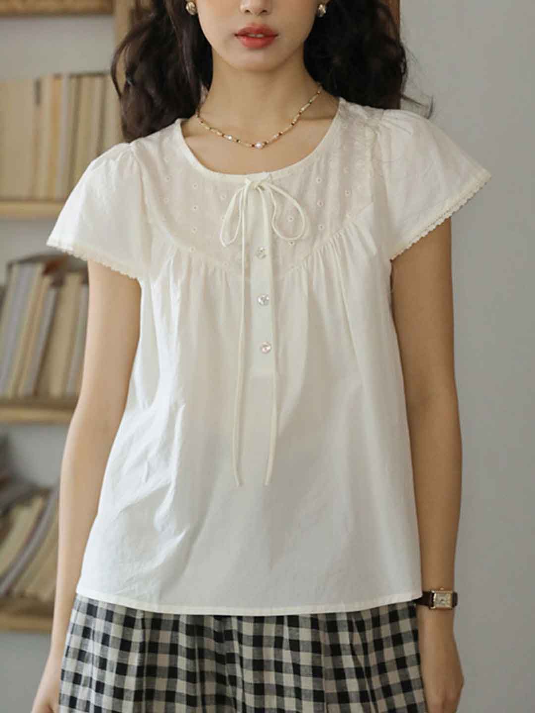 Rachel Retro Crew Neck Bow Tie Embroidered Shirt