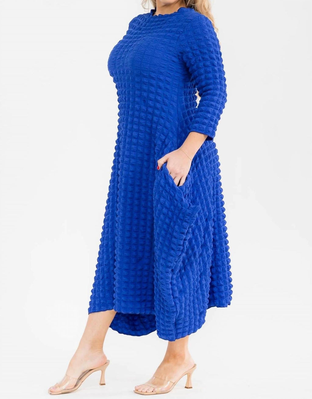 Karen T Design - Bubble Popcorn Maxi Dress